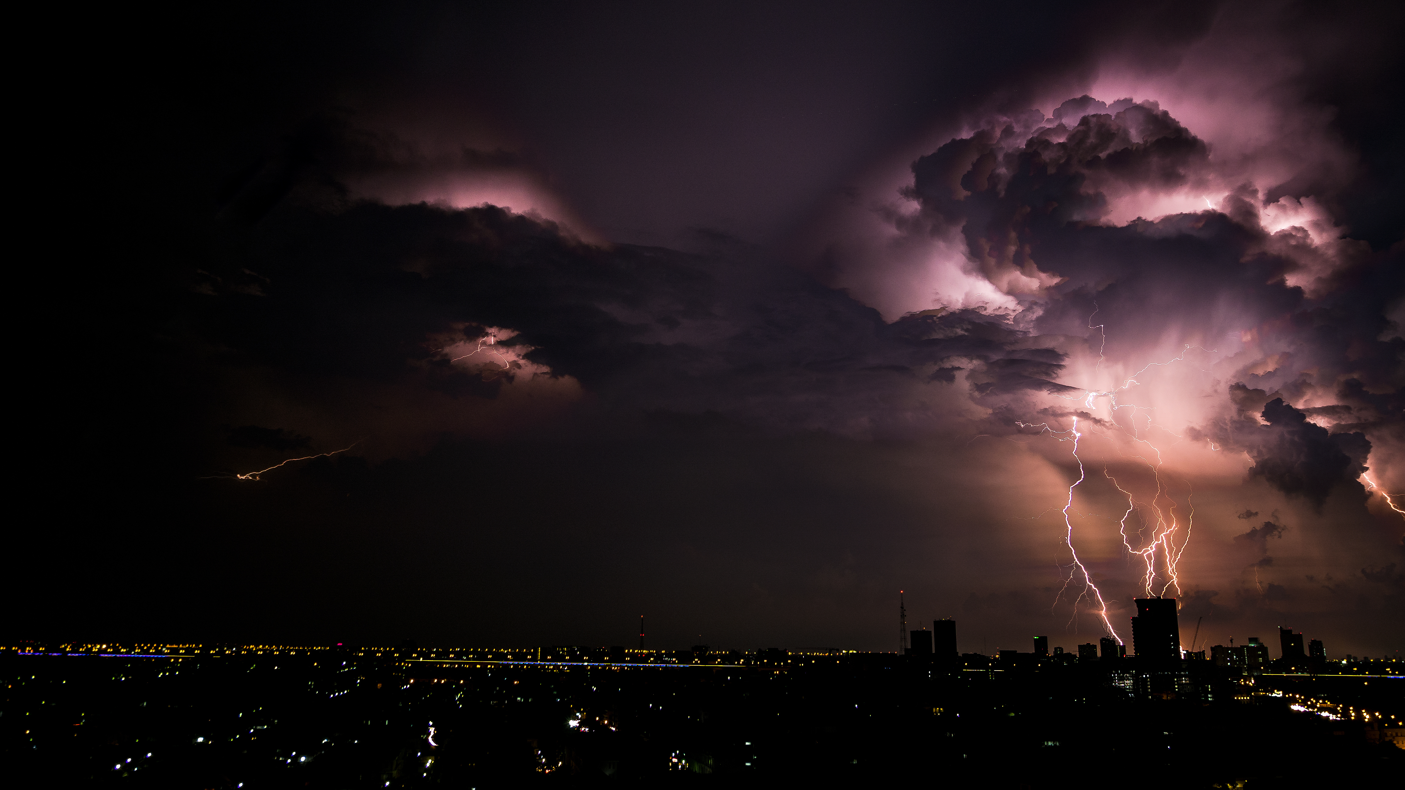 a lightening storm at night